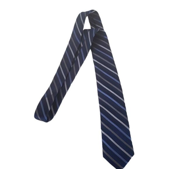 𝅺Calvin Klein Striped Silk Tie - Picture 1 of 5